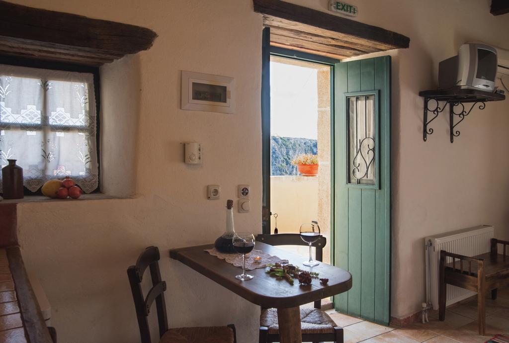 Abramis Rooms Mitata Luaran gambar